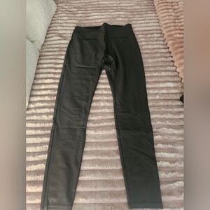 Black Women's Leggings